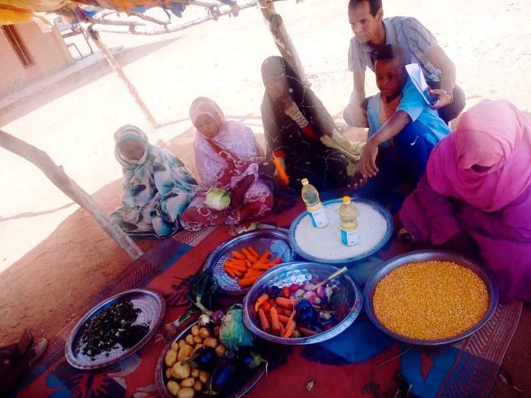 الحديقة المدرسية بقرية بق الم.. تجربة تربوية تُثمر خضروات وقيمًا