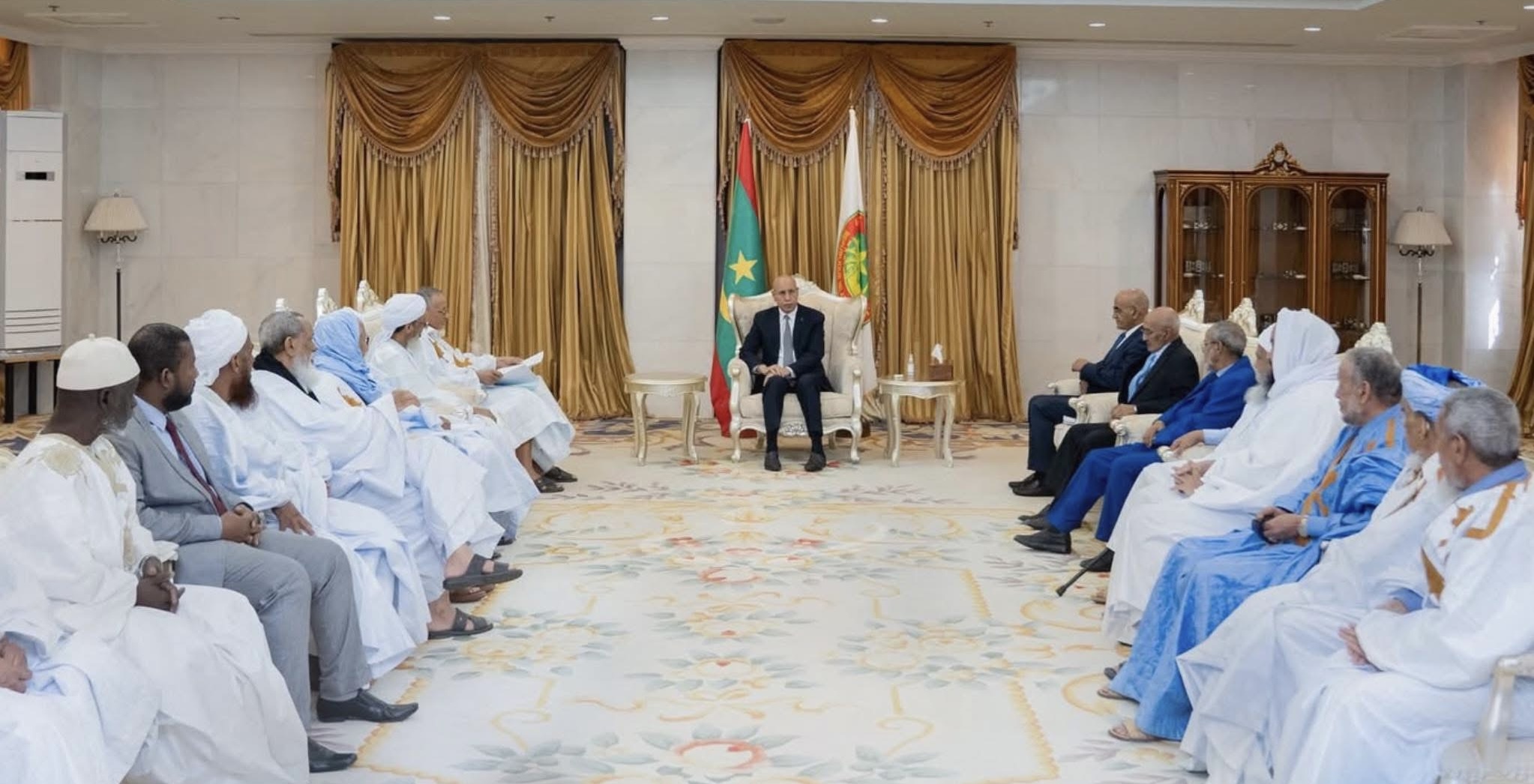 لجنة العلماء توصي بالإفراج عن السجناء السلفيين التائبين وتعزيز نهج الحوار