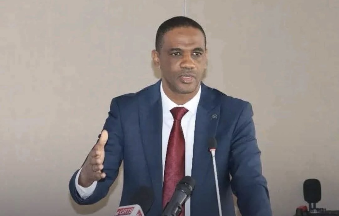 دعوات برلمانية للتمسك بالحكمة في التعامل مع مالي وسط توتر حدودي متواصل.